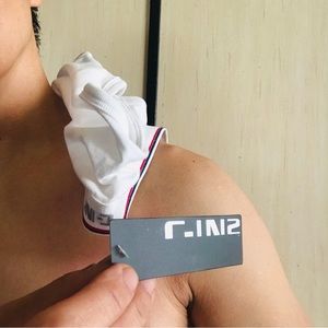 NWT NIB CIN2 C-IN2 Mens Hot Skimpy Throwback Briefs Tighty Whities MEDIUM NEW